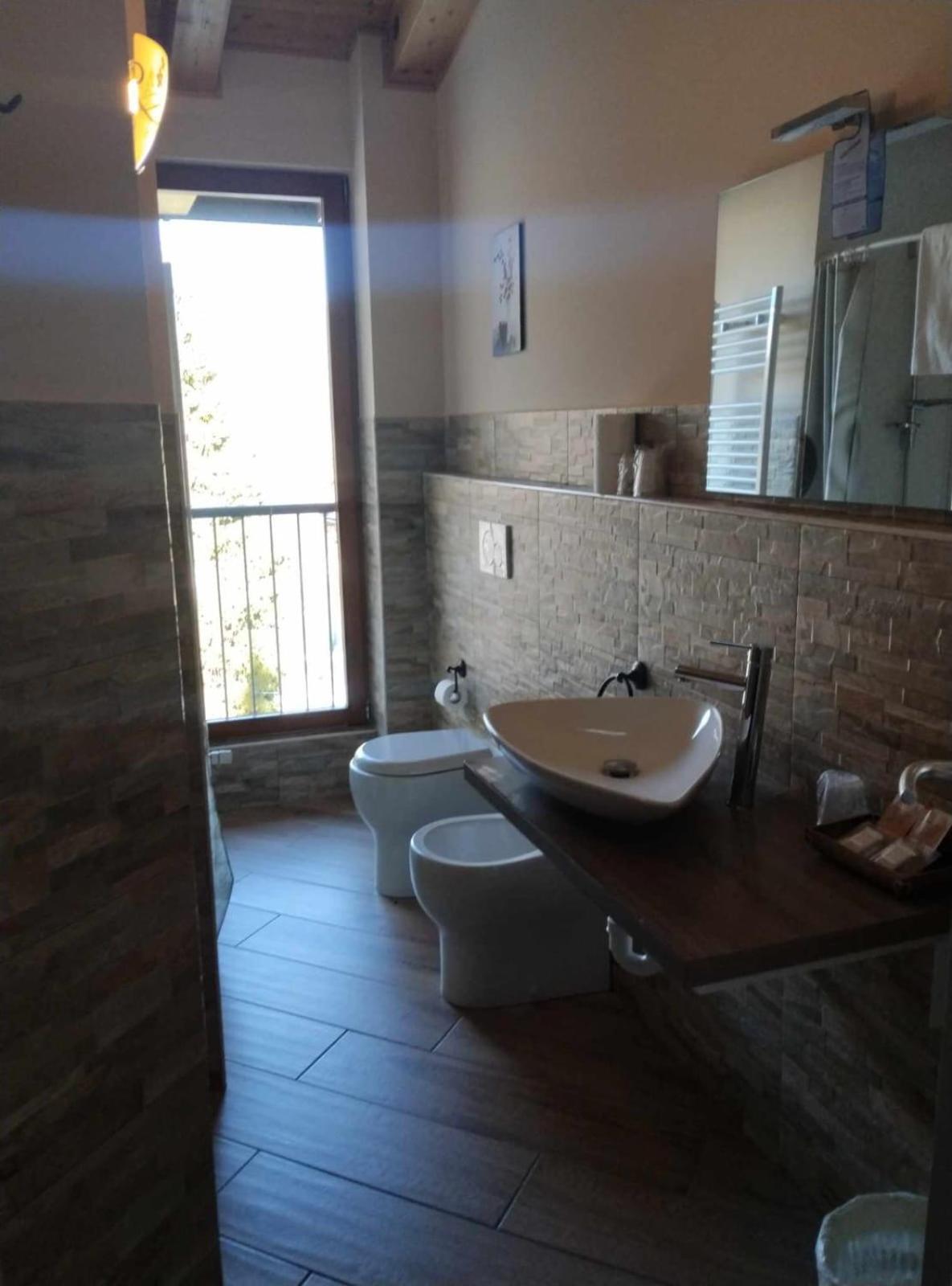 Hotel Chalet Casa Cesana تْشيسانا تورَنيسي المظهر الخارجي الصورة
